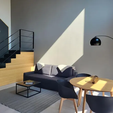 Schlossterrassen 4b *